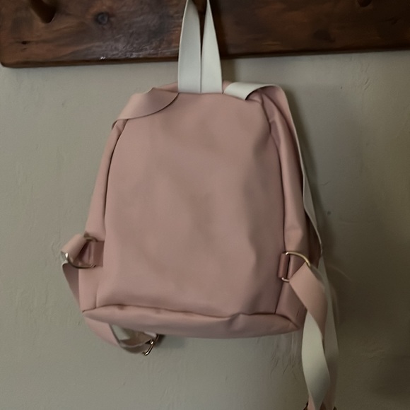 Hello kitty kids backpack - Picture 2 of 2